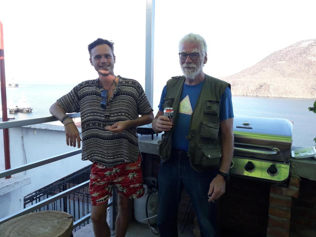 Tortuga Hostel Topolobampo ภายนอก รูปภาพ